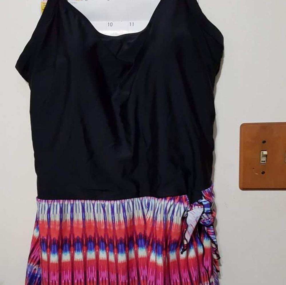Women's Plus bathing suit